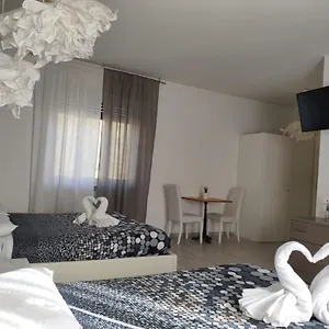  Guest house Sweet House Self Check-in 24h Italy